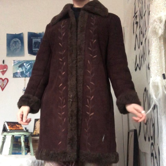 Faux Fur Penny Lane/Afghan Coat - Picture 7 of 7